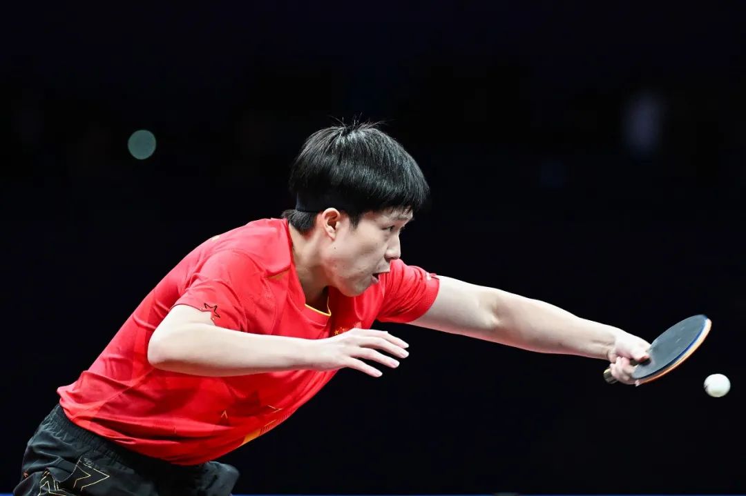 他从第一天 他从第一天