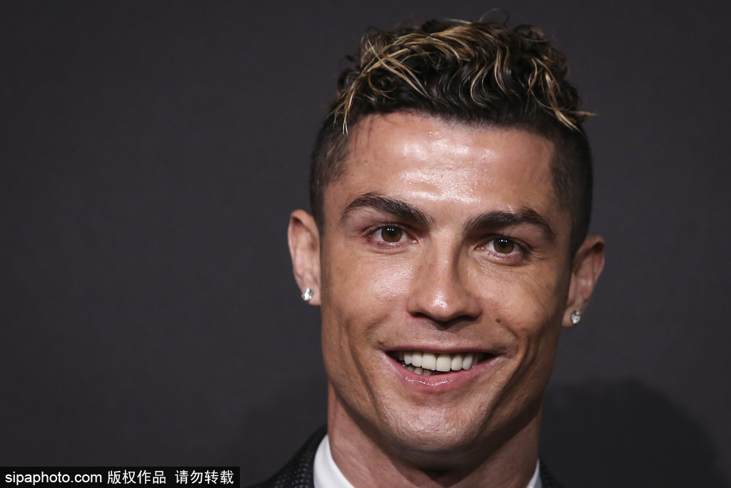 进而给了灰 进而给了灰